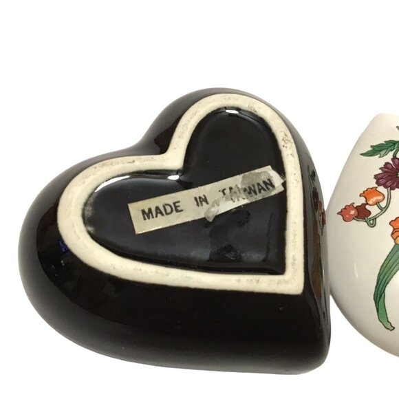 Heart Trinket Box Opening Night by Potpourri Press 3" x 2.75" Porcelain Lidded - Picture 5 of 6
